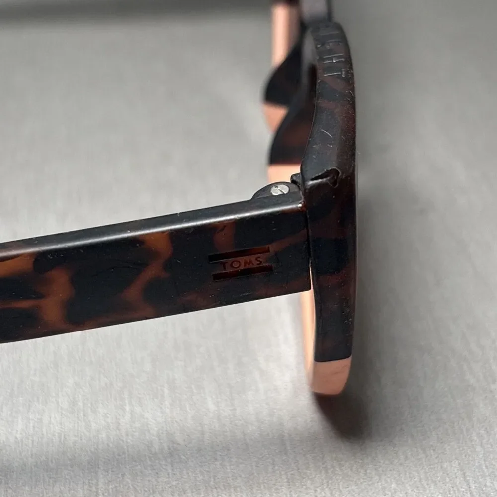 Toms Sunglasses Traveler Collection Sydney Apricot Cat Eye Tortoise FRAMES ONLY